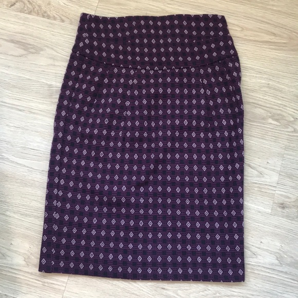 Love Moshino Pattern Pencil skirt - Picture 5 of 10
